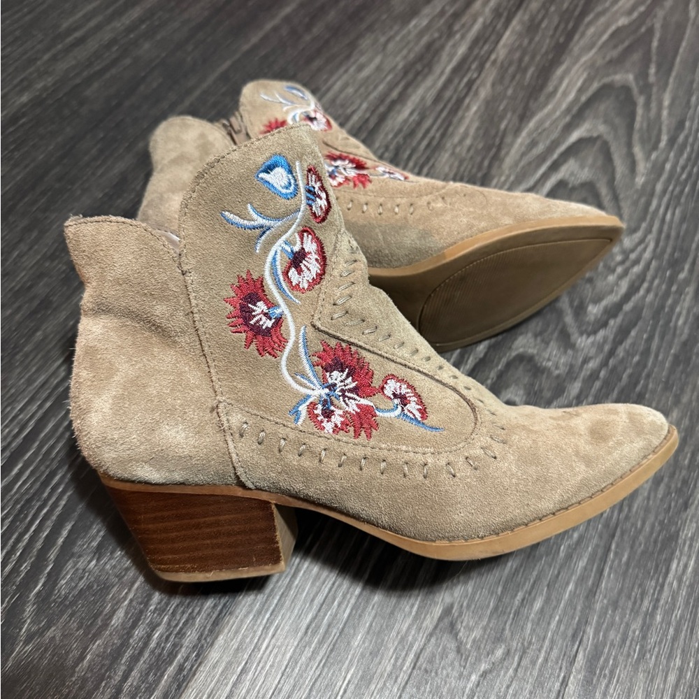 Western Booties - Picture 5 of 5
